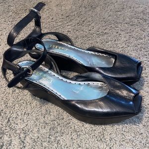 Women’s Wedge Sandals